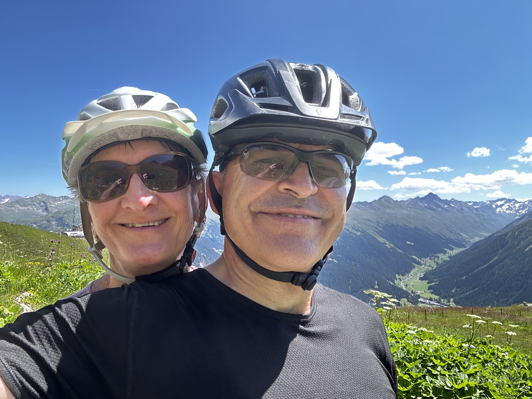 Daniel und Marie-Theres auf Biketour